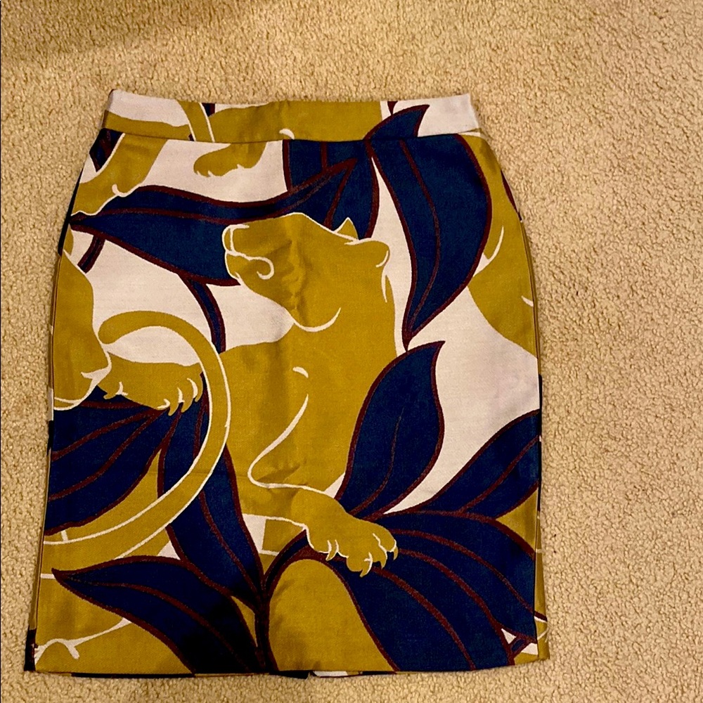 Pencil skirt